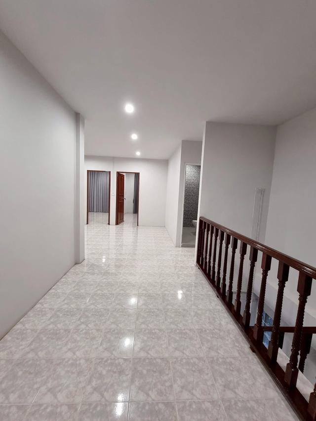 บ้านเช่าใกล้รถไฟฟ้า ให้เช่าบ้านหทัยราษฎร์ ซอย4 เนื้อที่ 51ตรว. 5นอน 3น้ำ 4ที่จอดรถ รับจดทะเบียนบริษัท 10