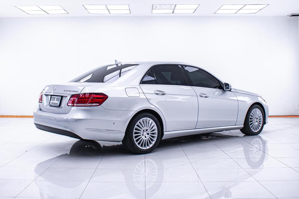 รหัสรถ 1D057  BENZ  E300 EXCLUSIVE BLUETECH HYBIRD 2.1 2013 10