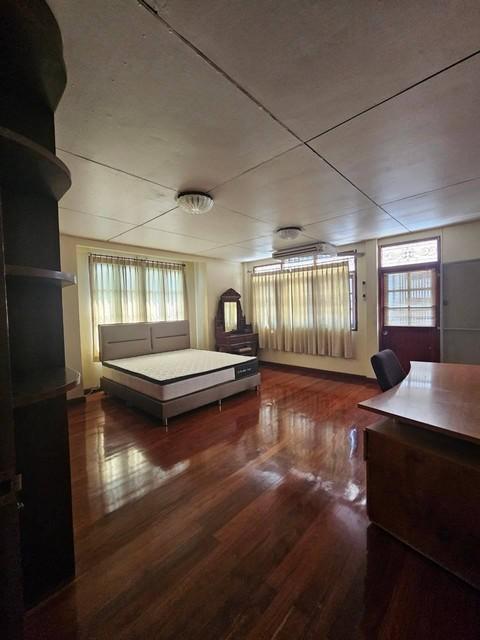 ให้เช่าบ้านเดี่ยว 2 ชั้น 50 ตรว. 3 ห้องนอน ซอยลาดพร้าว 29 ใกล้ศาลรัชดา ใกล้ MRT ลาดพร้าว 7