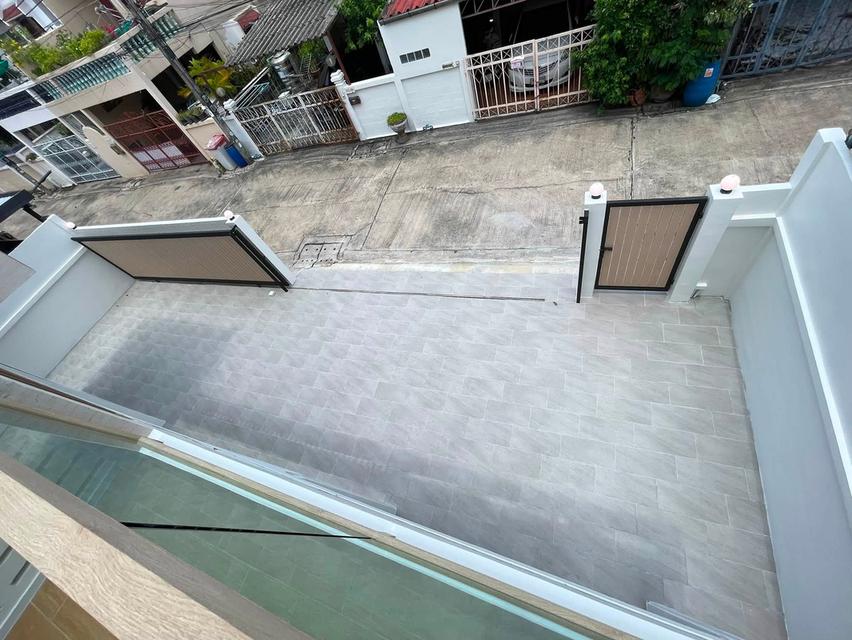 ขายบ้านเดี่ยว2 ชั้น ซอยลาดพร้าว 87 ทะลุเลียบด่วน CDC ติด MRT 15