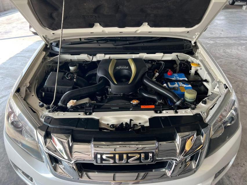 Isuzu D-Max 3.0 VGS Z-PRESTIGE 4WD โฉม V-cross