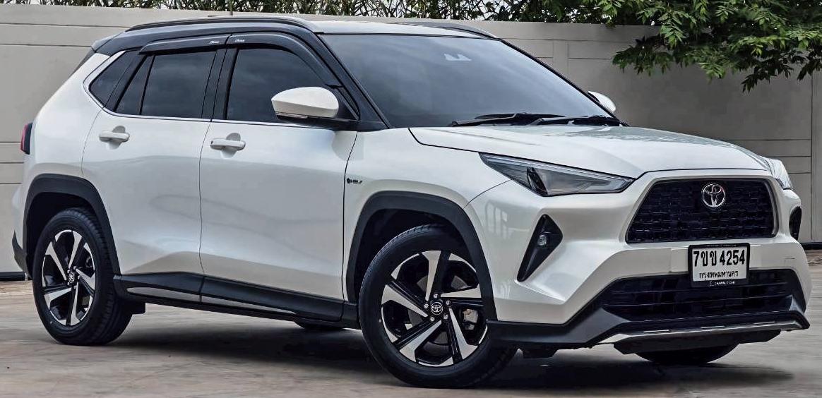 2025 TOYOTA YARIS CROSS HEV PREMIUM