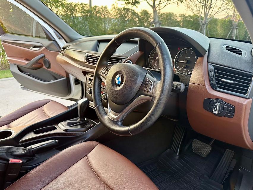 รหัสรถ CH62 ✨#bmw #X1 #X-Line Lci Top ปี 2014 (พวงมาลัยเบา) 2000.cc 15