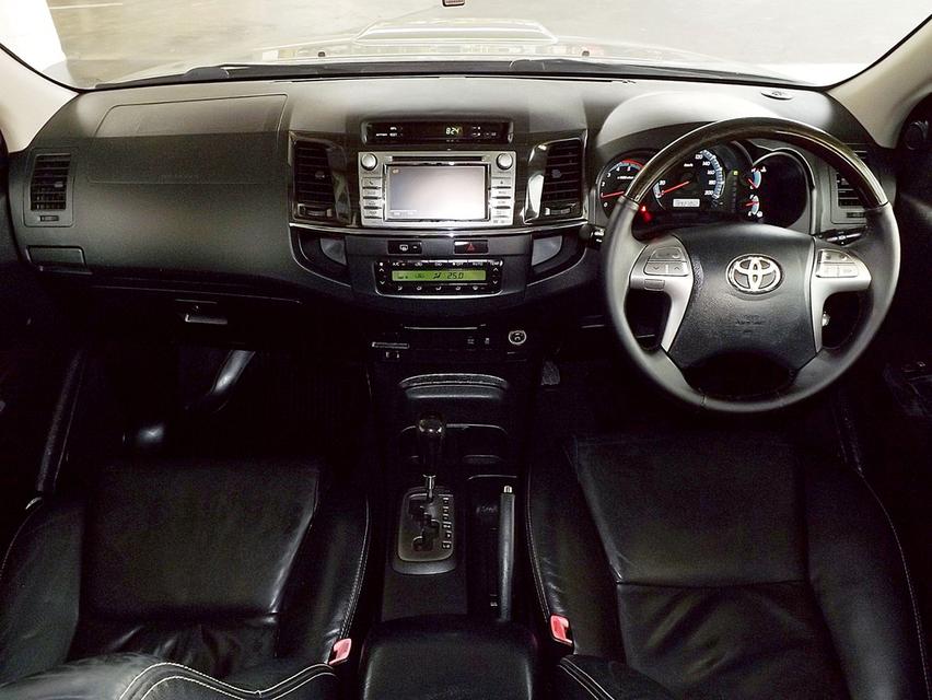 รหัสรถ KCY918 TOYOTA FORTUNER 3.0V NAVIGATOR AUTO ปี 2013 สีเทา รูปที่ 7