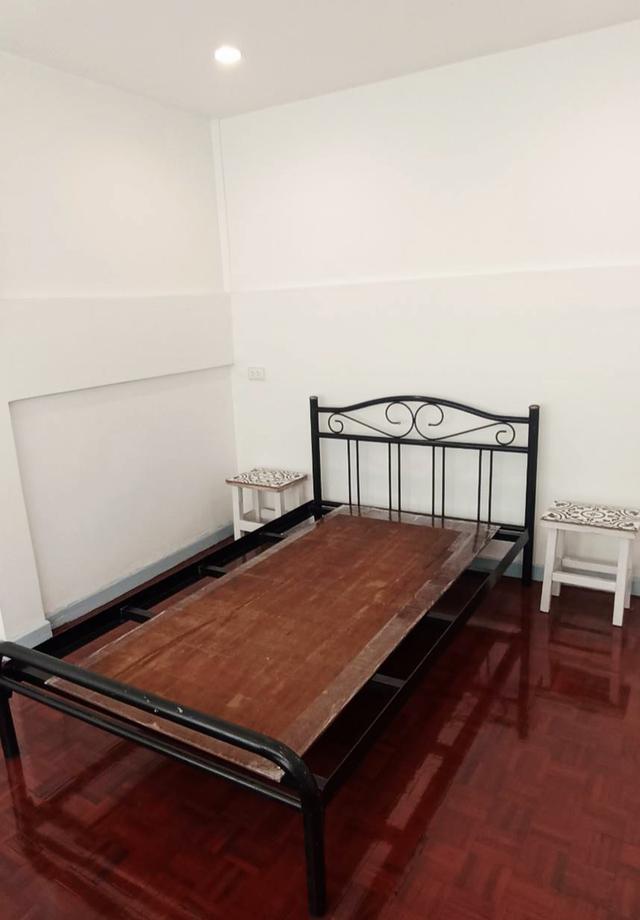 . โฮมออฟฟิศลาดพร้าวติดบีทีเอสให้เช่า 33,000 6