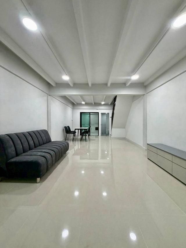 หมู่บ้านทรายทองนิเวศน์ ใกล้ห้าแยกปากเกร็ด ทาวน์เฮาส์ 2 ชั้นตกแต่งใหม่พร้อมอยู่ ทำเลดี ใกล้ห้าแยกปากเกร็ด เซ็นทรัลรัตนาธิเบศร์ 6