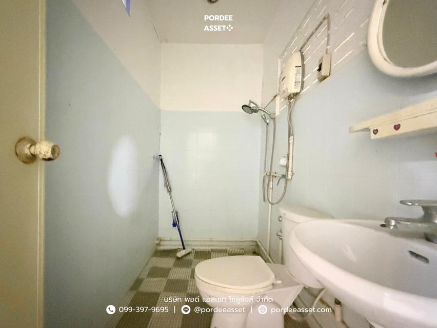 ขาย!! ทาวน์เฮ้าส์ หมู่บ้านนำโชค เพชรเกษม58 ( ขนาด 27 ตร.ว.) พุทธมณฑลสาย1 ภาษีเจริญ  ใกล้รถไฟฟ้าสายสีน้ำเงิน และซีคอน บางแค 13