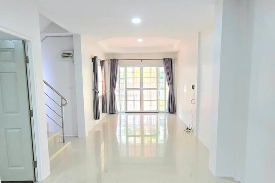 ทาวน์เฮ้าส์ เฟื่องฟ้า16 เทพารักษ์ หนามแดง 5