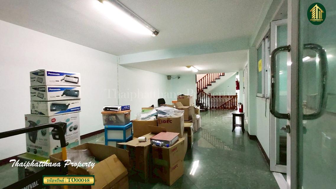 อาคารพาณิชย์ 2 คูหา 5 ชั้น สุขุมวิท 46 ซอยภูมิจิตร พระราม 4 12