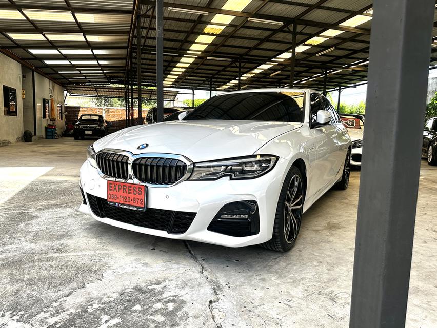 BMW 330e Plug-in Hybrid M Sport ปี2020 รถมือเดียว ไมล์น้อย