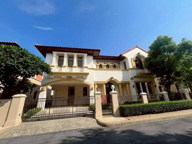 The Rich RAMA 2 บ้านหรู พร้อมอยู่ มุมหน้าบ้านถูกออกแบบให้มีความโดดเด่นด้วยศิลปะ 1