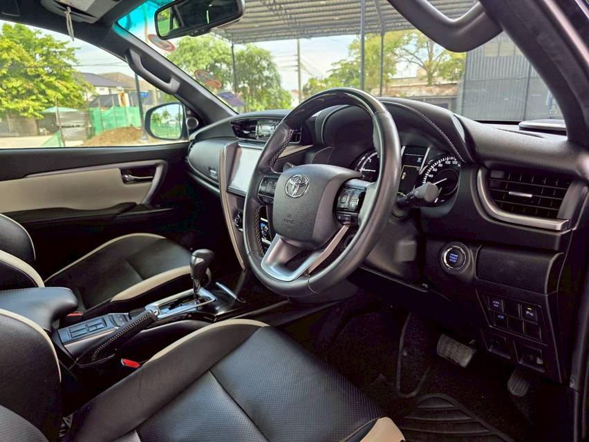 Toyota Fortuner 2.8 Legender 4WD ปี 2023 7
