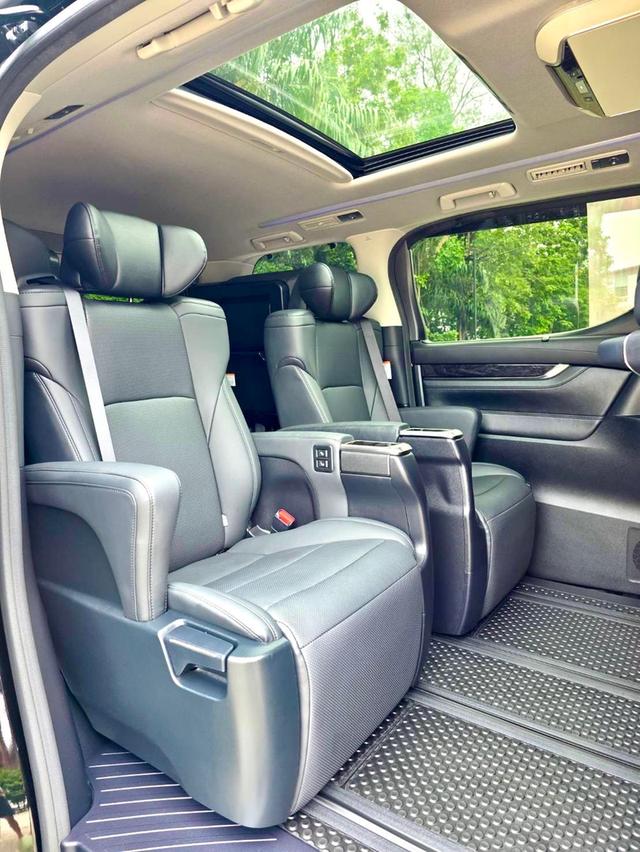ขาย Toyota Alphard 2.5SC ปี22 7