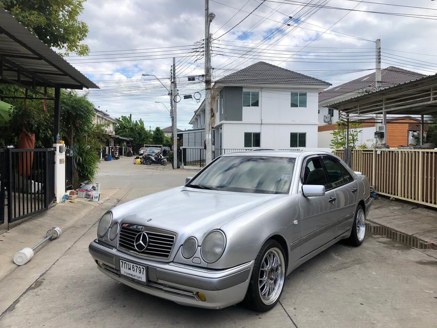 W210 e230 AMG 1