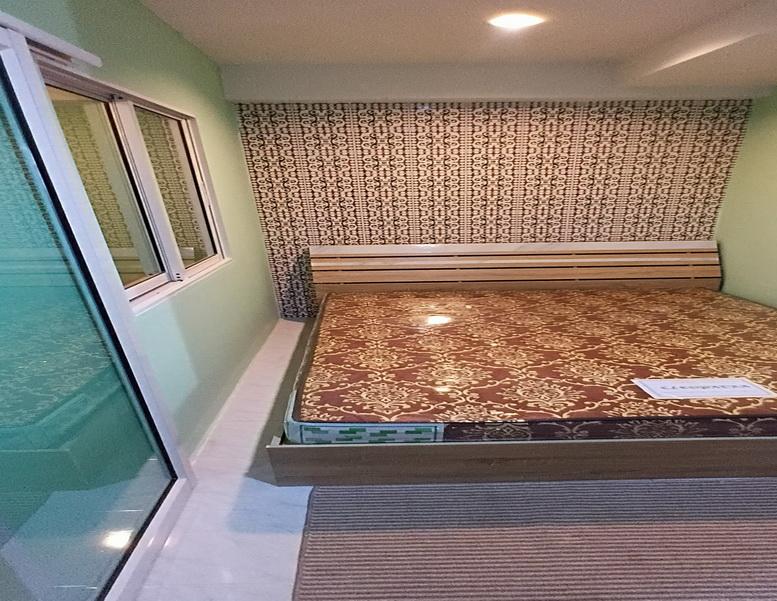 ขายคอนโดติดBTSกระทรวงสาธาระณะสุขเดินมาขึ้นรถไฟฟ้าสถานีได้เลยอยู่หน้าคอนโด เดินไปบิ๊กซีได้สะดวกการเดินทาง ใหญ่ 1ห้องนอน 1ห้องโถง 1ครัว ตกแต่งใหม่ทั้งห้ 5