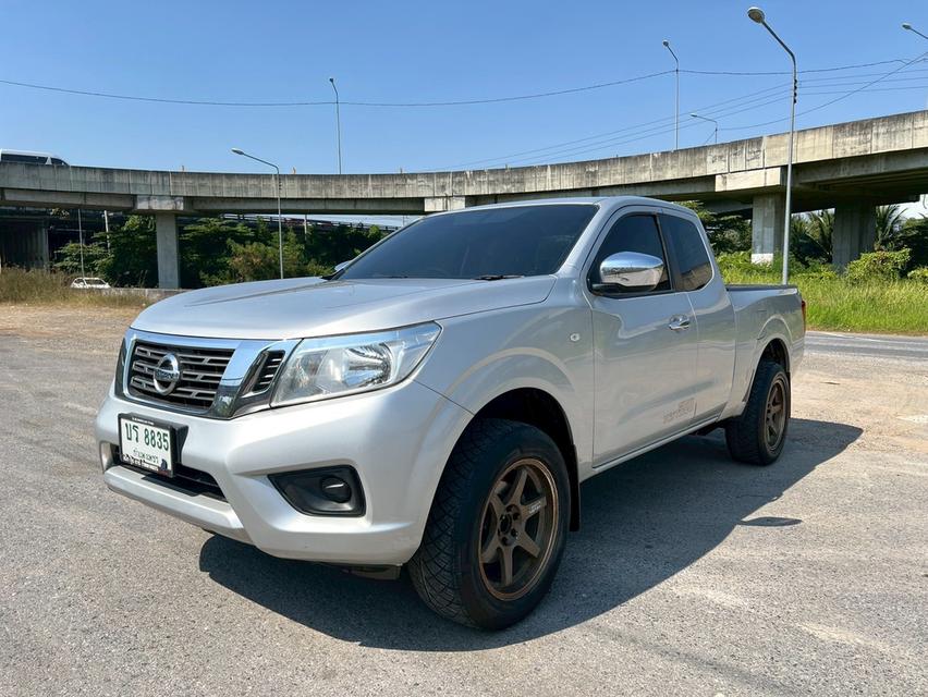 Nissan navara 2.5E king cab ปี 2019รถบ้าน ไม่เคยชน ตะเข็บเดิมทั้งคัน ใช้งานน้อย สายจอด