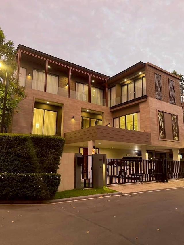 ให้เช่าบ้านเดี่ยว3ชั้นพร้อมลิฟต์ VANA RESIDENCE 1