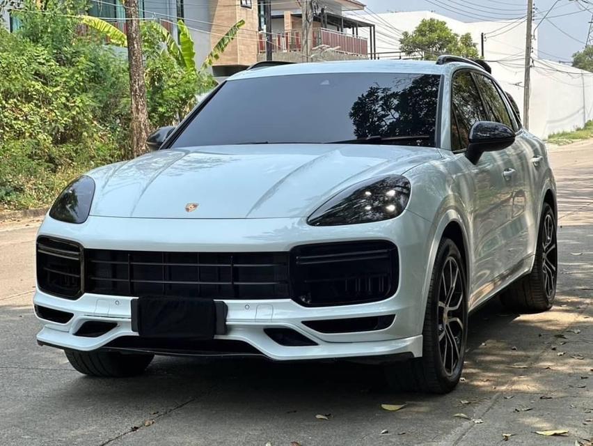 Porsche Cayenne E-hybrid ปี 2018 สีขาว Auto เลขไมล์ 77,xxx km