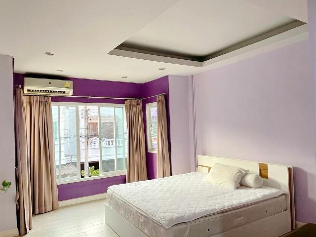 ขาย-เช่าทาวน์เฮาส์ 2 ชั้น ม.นอร์ทกรุงเทพ 4.4 กม.2นอน MRT วัชรพล 2.5 กม.19 ตร.วา.149 ตร.ม.