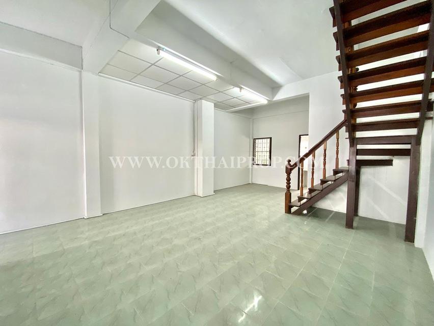 ทาวน์เฮ้าส์ หมู่บ้านเจริญสุข 2 (เวฬุวนาราม) ถนนสรงประภา เขตดอนเมือง 3