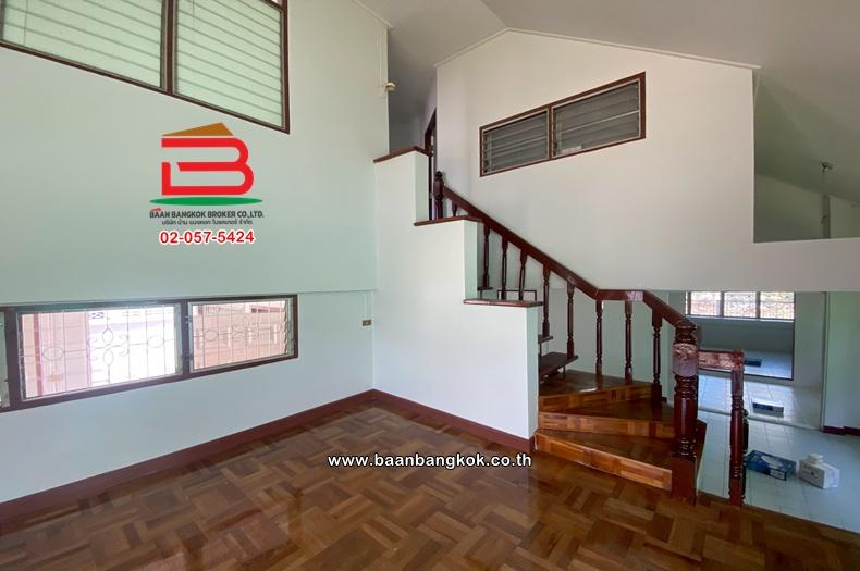 ให้เช่า บ้านเดี่ยว เนื้อที่ 117 ตร.ว. สวนพงษ์เพชร ซอย 2 (ซอยแจ้งวัฒนะ 43) ถนนแจ้งวัฒนะ ตำบลคลองเกลือ อำเภอปากเกร็ด นนทบุรี 10