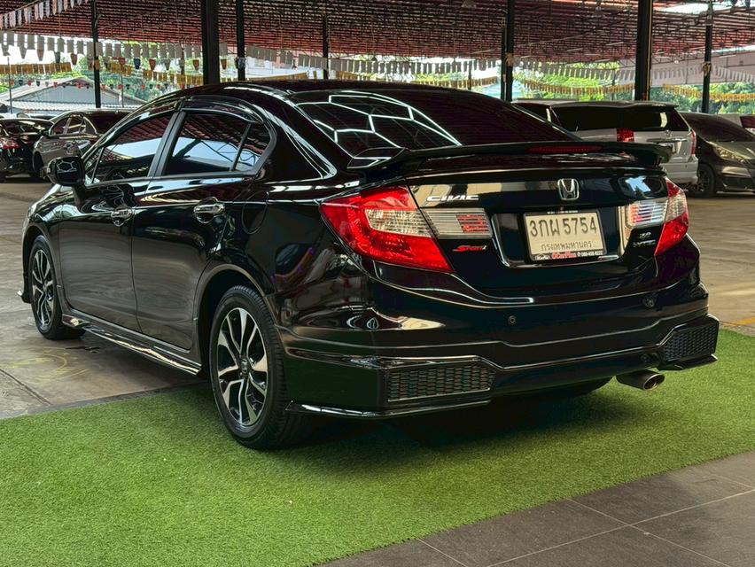 HONDA CIVIC 1.8 ES ปี 2014 ไม่มีชน จมน้ำ ไมล์แท้ พาช่างมาเช็คได้เลย -บุ๊คเซอร์วิสครบ เช็คศูนย์ทุกระยะ