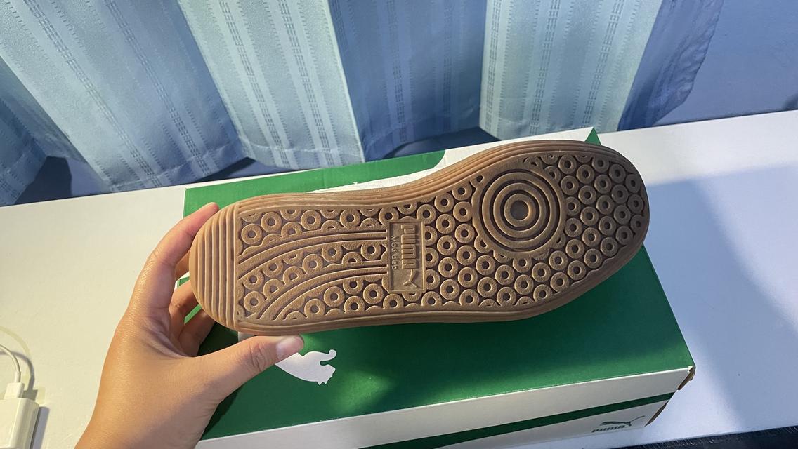 รองเท้า Puma palermo พร้อมกล่อง 11