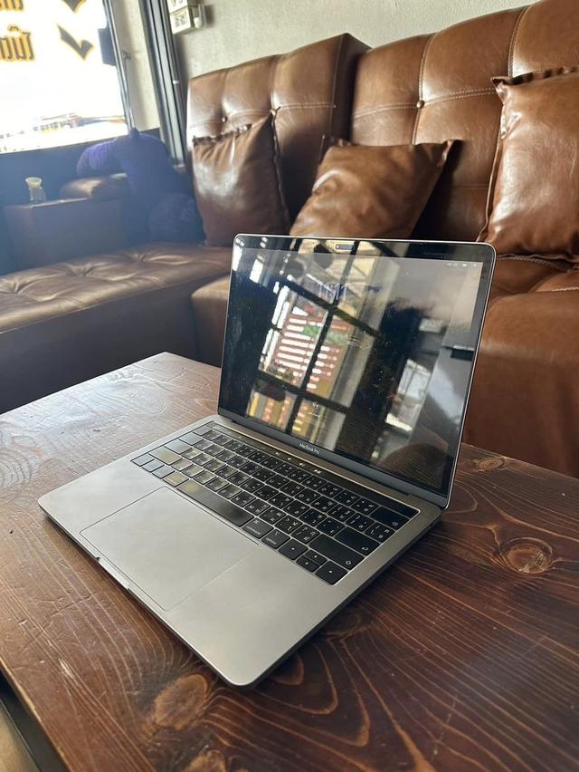 ขายด่วนๆ MacBook Pro 13” 2019 Thunderbolt 3