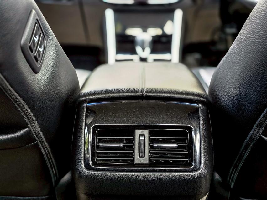 รหัสรถ CBLX8835 💎 HONDA ACCORD 2.0 HYBRID G9 (MC) ปี 2018  18