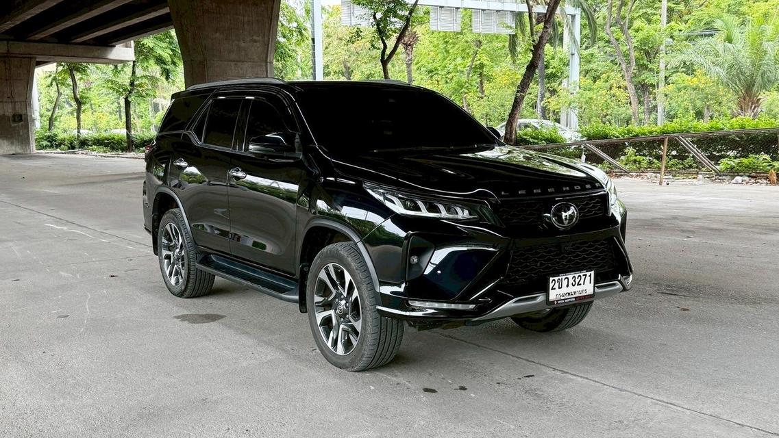 Toyota Fortuner 2.8 Legender 2WD AT ปี 2022 มือเดียว ไมล์ 40,xxxx