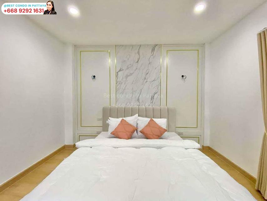 "บ้านเดี่ยว 2 ชั้น พร้อมอยู่ ใกล้โรงเรียนนานาชาติ ใจกลางเมืองพัทยาเหนือ!"พร้อมสังคมคุณภาพและระบบรักษาความปลอดภัย 24 ชม. #รหัสทรัพย์421 14
