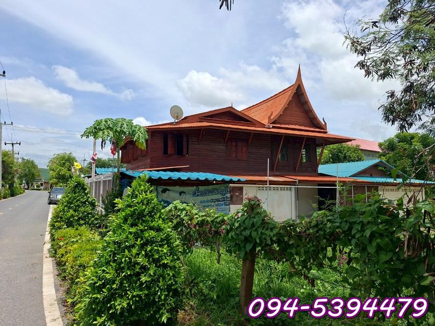 ที่ดิน 1 ไร่ พร้อมสิ่งปลูกสร้าง (บ้านทรงไทย) อ.วิเศษไชยชาญ จ.อ่างทอง