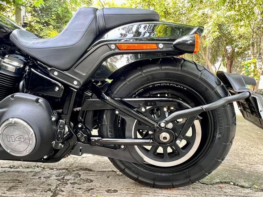 Harley Davidson Fat Bob รถปี 2020 4