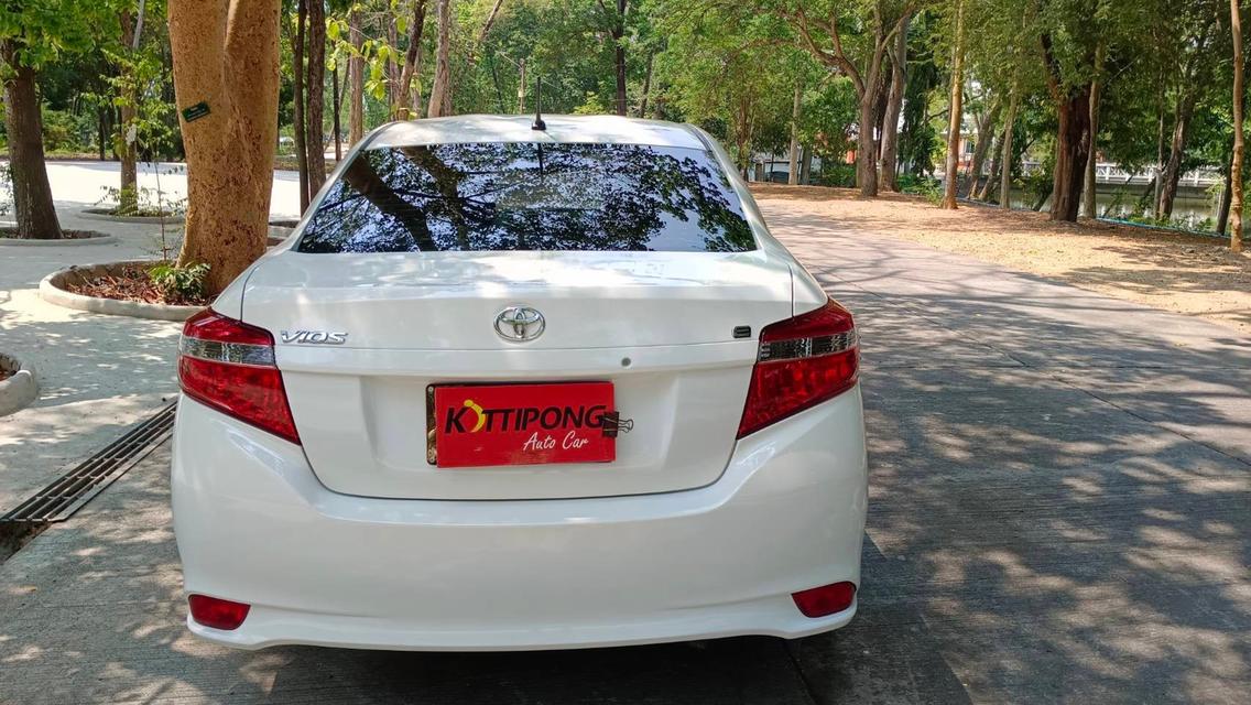 TOYOTA VIOS  ตัว E เครื่องยนต์ 1.5 CC ปี 2014 3