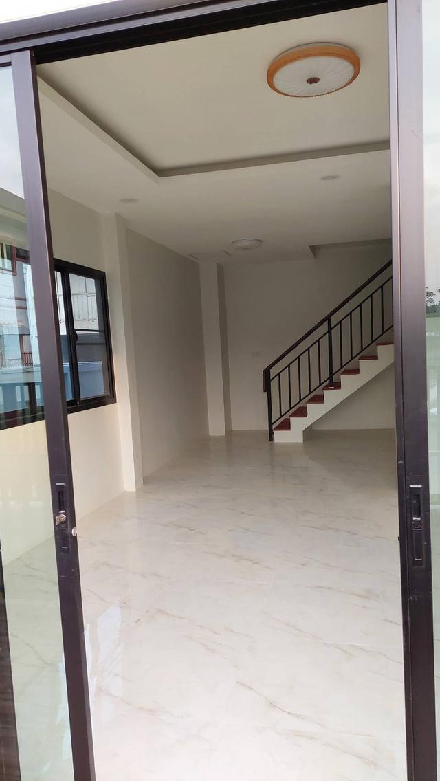 🏠บ้านเดี่ยว 2 ชั้น สร้างใหม่ อยู่ในชุมชน กลางเมืองชัยนาท (ซ.ไชยภรณ์) สภาพแวดล้อมดี ร่มรื่น เดินทางสะดวกมาก พร้อมเข้าอยู่ได้ทันที..!!💚 9