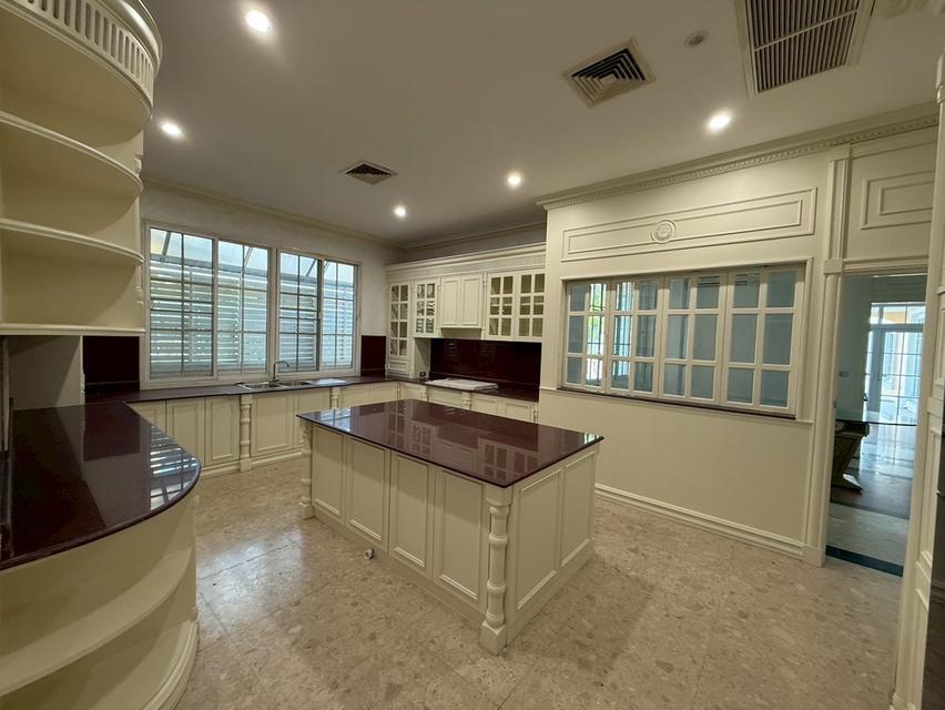 ขายบ้านหรู หมู่บ้านแกรนด์โมนาโค ถนนเลียบวงแหวนกาญจนาภิเษก ใกล้เมกะบางนา 8