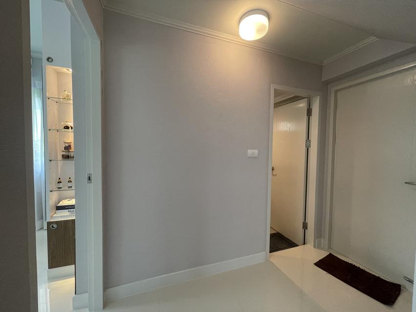 บ้านเดี่ยว 2 ชั้น พื้นที่ใช้สอย 213ตร.ม. ขนาด 4 ห้องนอน 3 ห้องน้ำ 1 ห้องนั่งเล่น ที่จอดรถ 2 คัน รูปที่ 8