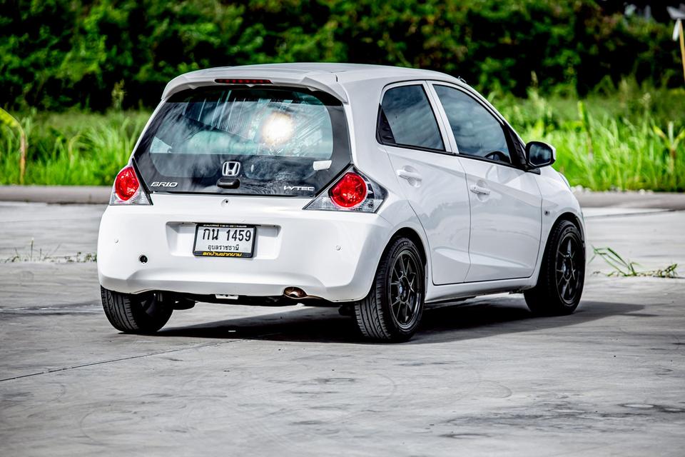 Honda Brio 1.2V ท๊อปสุด ปี 2012 เกียร์ออโต้ สีขาว กระจกไฟฟ้า 6