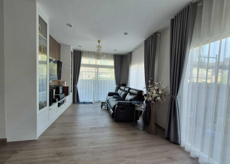 บ้านแฝดใหญ่ อณาสิริ วงแหวน ลำลูกกา แบบAKI บิ้วอินพร้อมอยู่ 3