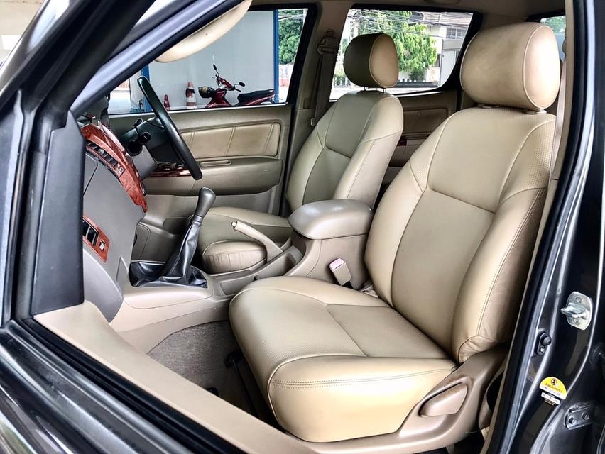 ขาย TOYOTA HILUX VIGO 2.5 E PRERUNNER DOUBLE CAB ปี 2011 เกียร์ธรรมดา 7