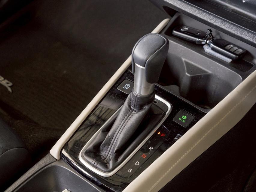 รหัสรถ 12AT102 HONDA CITY TURBO 1.0 SV | ปี : 2020 10