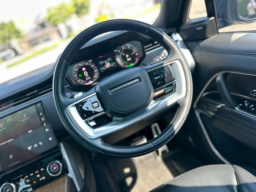 Land Rover LWB autobiography สีเดิมทั้งคัน 12