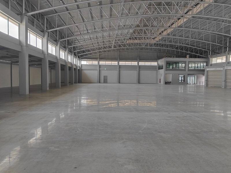 #ให้เช่าโกดังย่านบางพลี-สมุทรปราการ 2,772 ตรม และ 2,620 ตรม. พื้นในโกดังรับน้ำหนัก 3-4 ตัน  1