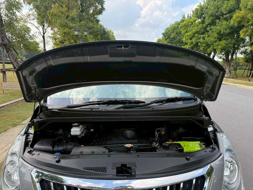 HYUNDAI H-1 2.5 DELUXE MNC ปี 2018 ไมล์ 117,xxxkm. 18