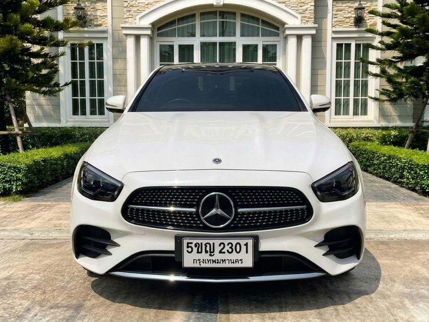 ออกรถ ปี 24 Mercedes-Benz E 300 e AMG Dynamic TOP สุด รูปย่อยที่ 2