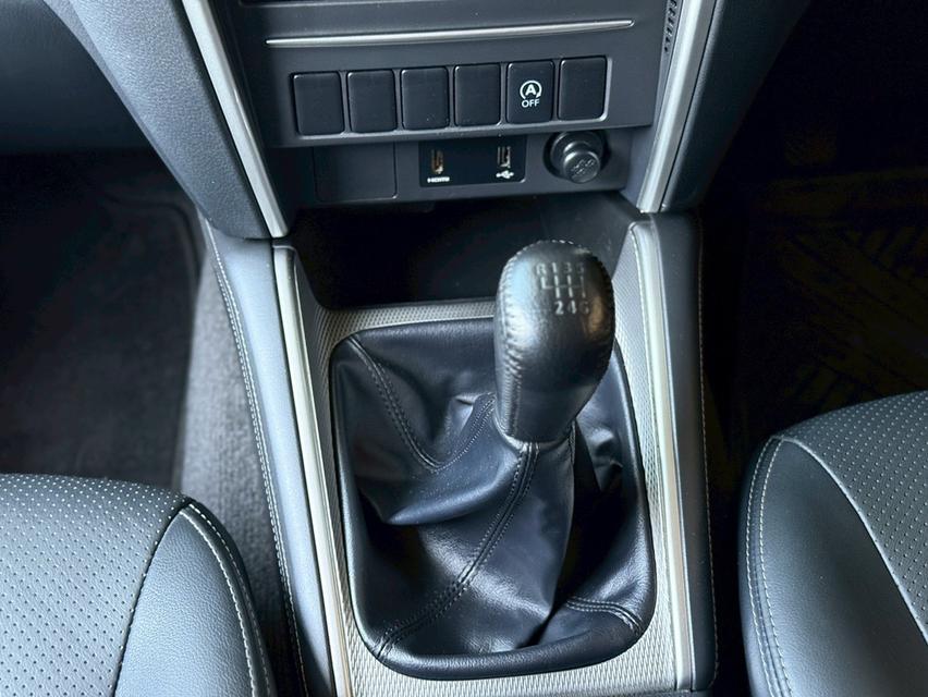 ปี 2019 MITSUBISHI TRITON, 2.4 GT มือเดียวป้ายแดง คู่มือบุ๊คเซอร์วิสครบ 14