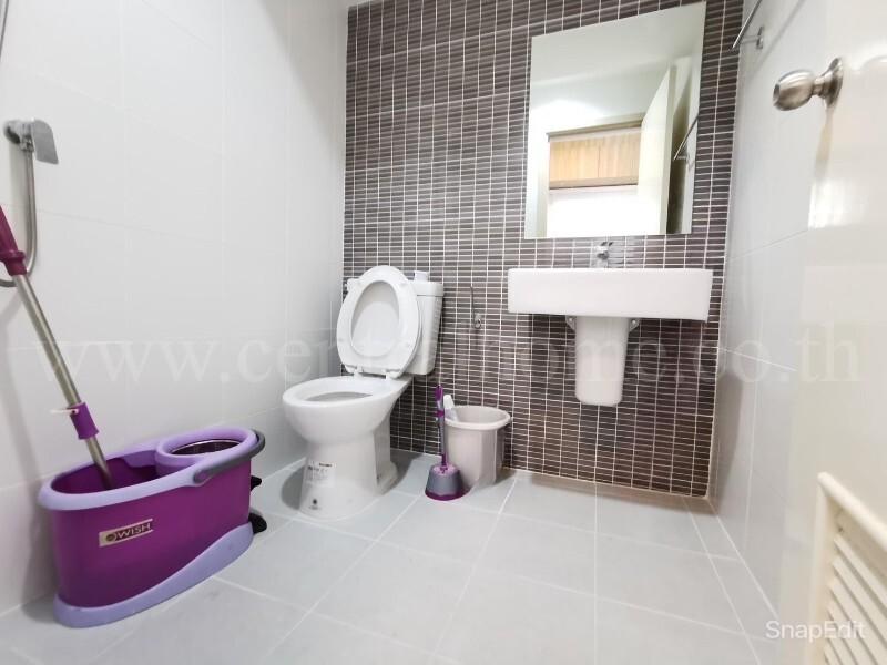 ทาวน์โฮม ดิ เอสเซนส์ ชัยพฤกษ์ - วงแหวน แปลงริม เฟอร์ครบพร้อมอยู่ 8