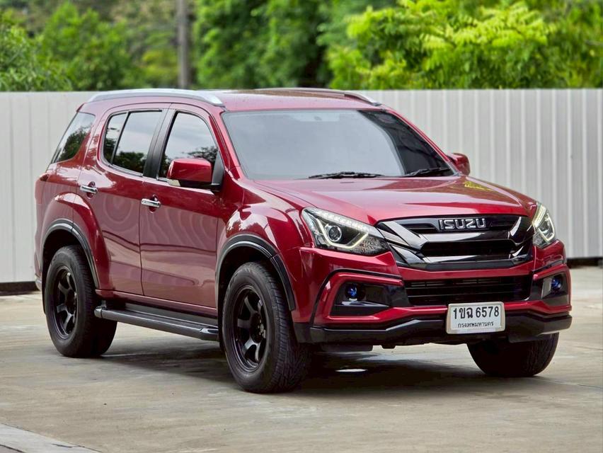 Isuzu MU-X 3.0The Onyx ปี20