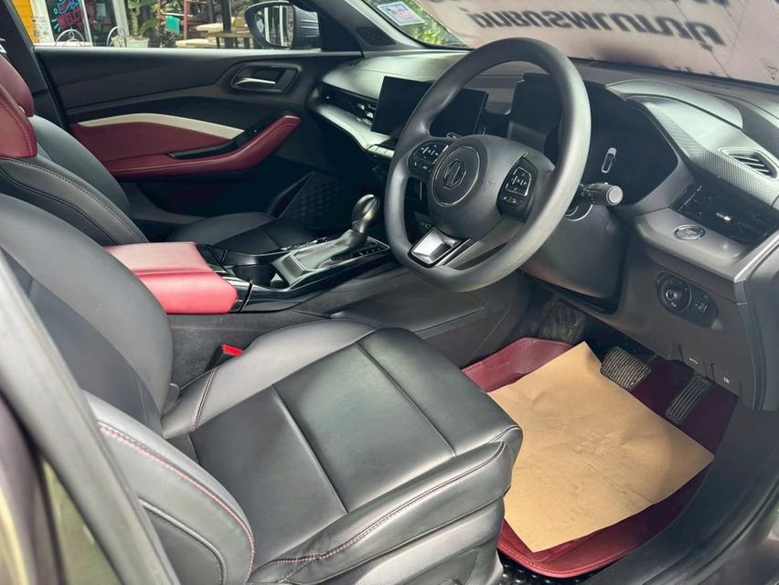 #MG 5 เครื่อง1.5 cc. รุ่นX เกียร์ AUTO ปี 2024 #รถไมล์แท้100%คะวิ่งน้อยมากๆๆคะ วิ่งมาแค่37,xxxกิโลคะ  11