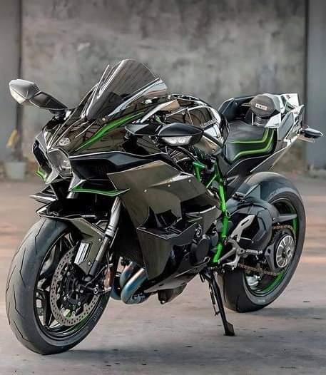 ส่งต่อ Kawasaki Ninja H2R 3